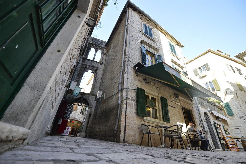 Palazzo Max And Alex Apartments Kotor Exterior foto